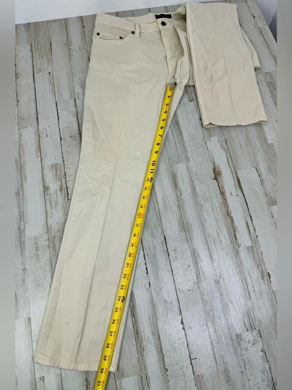 Banana Republic Slim Fit Mens Chino Cream Khaki 33x30